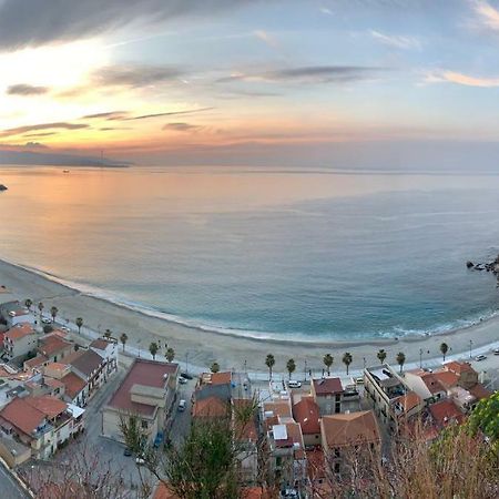 B&B Scilla Mare ภายนอก รูปภาพ