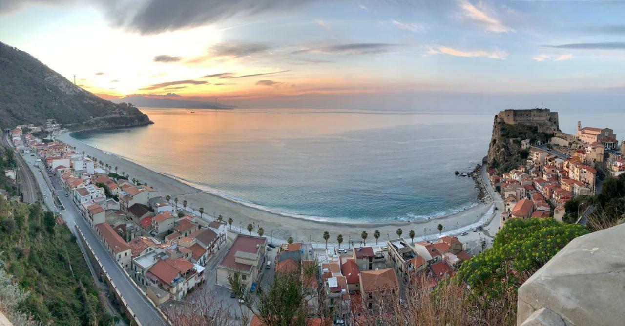 B&B Scilla Mare ภายนอก รูปภาพ